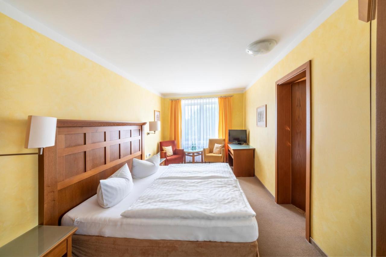 Hotel Forstmeister Schönheide Eksteriør billede